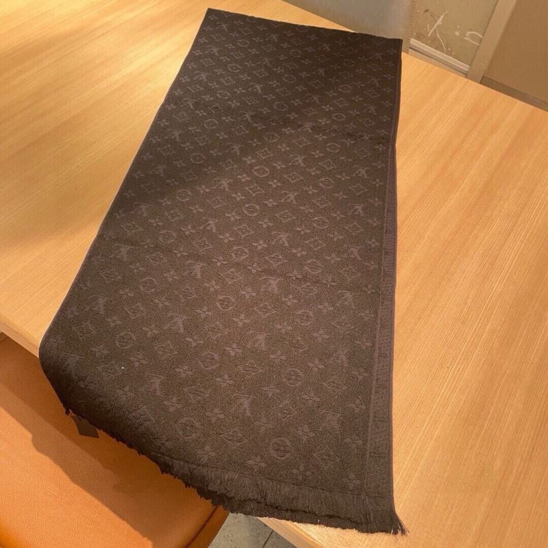 Louis Vuitton Scarf